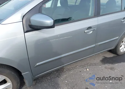 2010 Nissan Sentra 2.0Sl z USA, uszkodzony, nr VIN 3N1AB6AP6AL674691